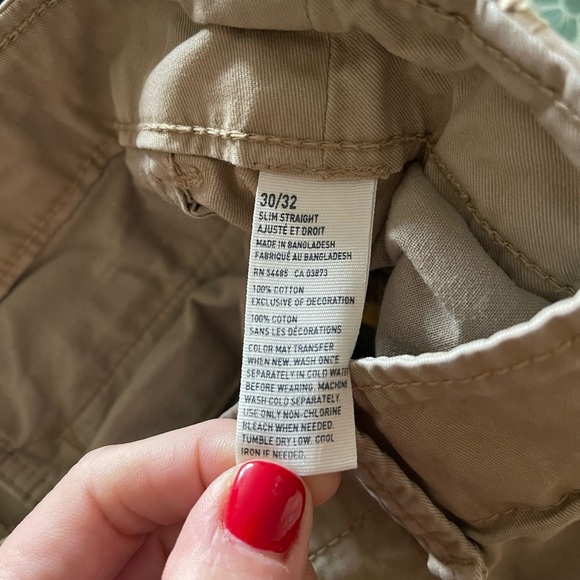 American Eagle Khaki Pants - Picture 4 of 5